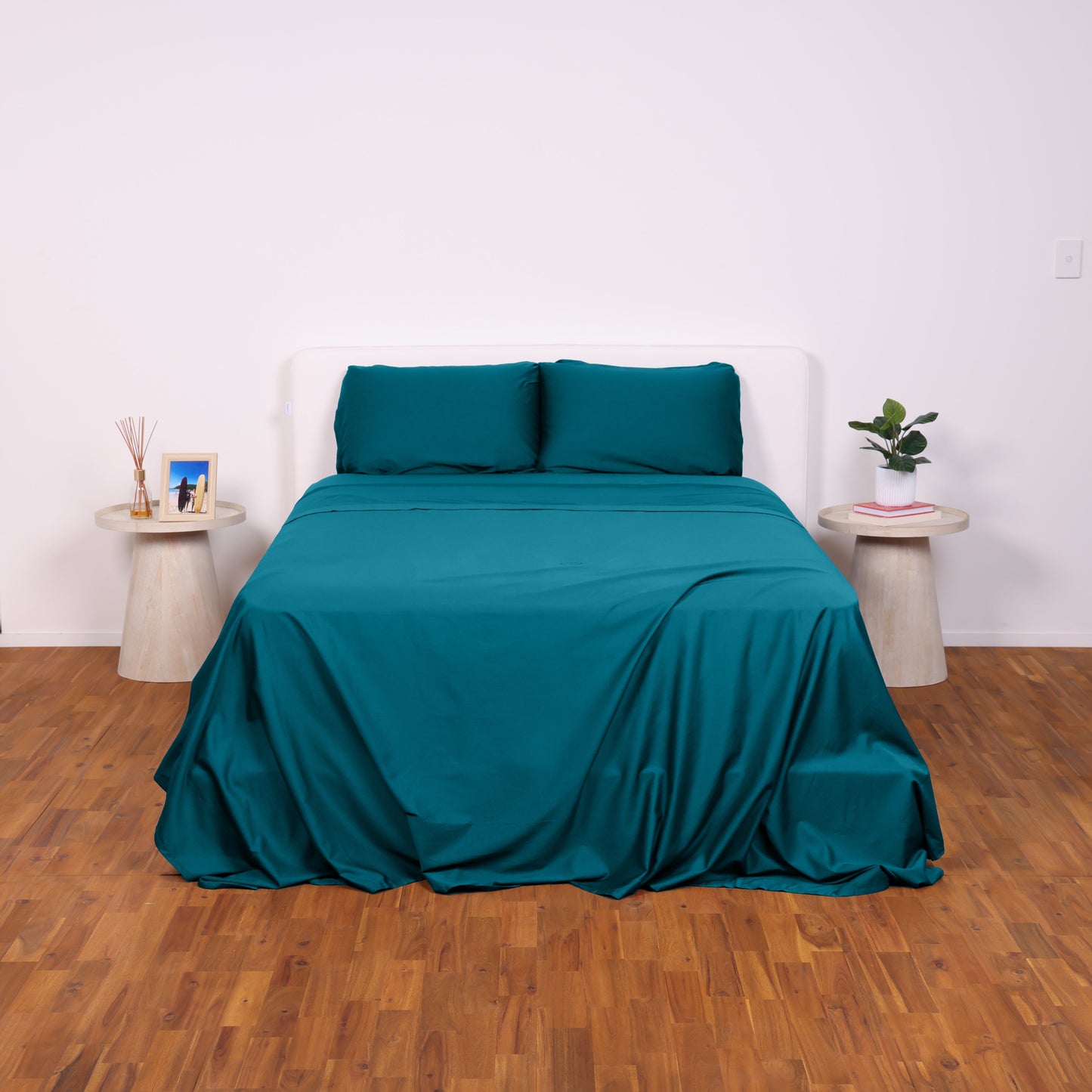 The TLC 3.0 Elivez Bedding Set